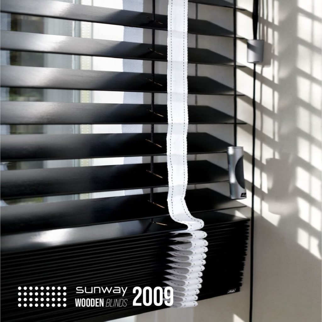 بورس و مرکز فروش خرید پرده کرکره چوبی رنگ سیاه کله غازی قهوه ای تیره تهران تولیدی قیمت